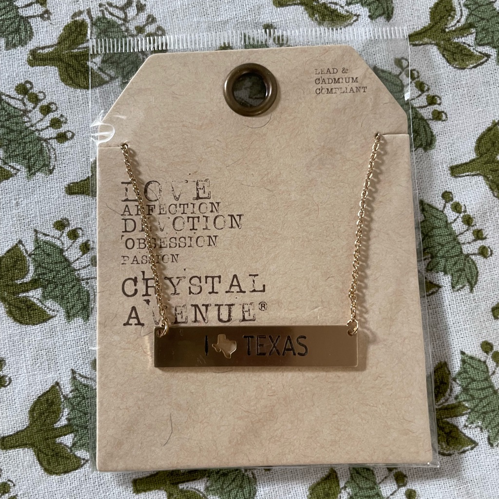 Crystal Avenue Gold Texas Love Necklace 9$